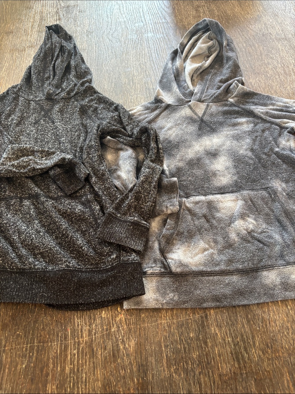 Kids Pullover Bundle size small